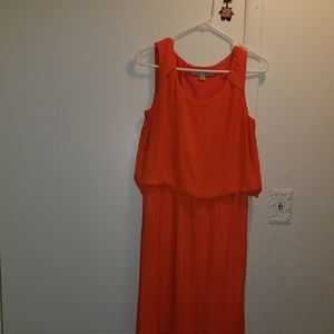 MAGGY LONDON orange dress!!